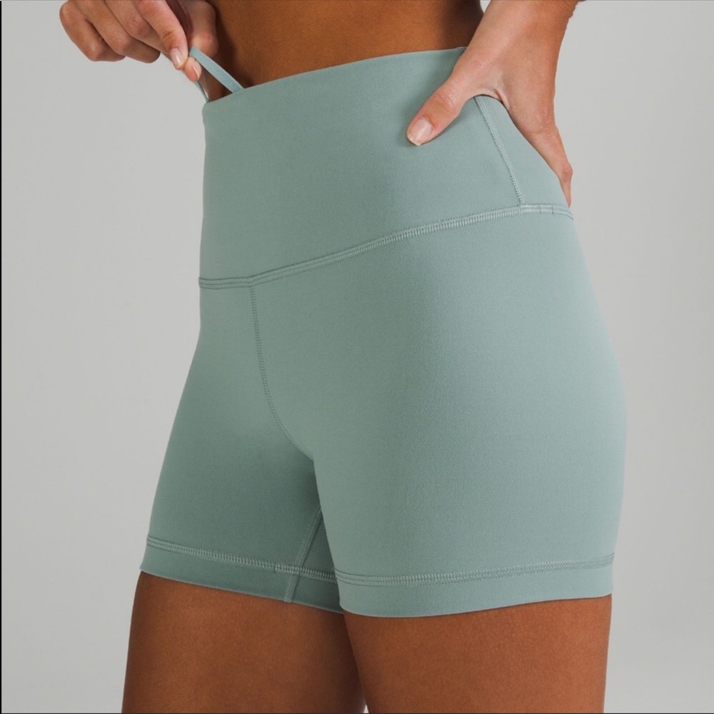 Lululemon Wunder Train Short 4”